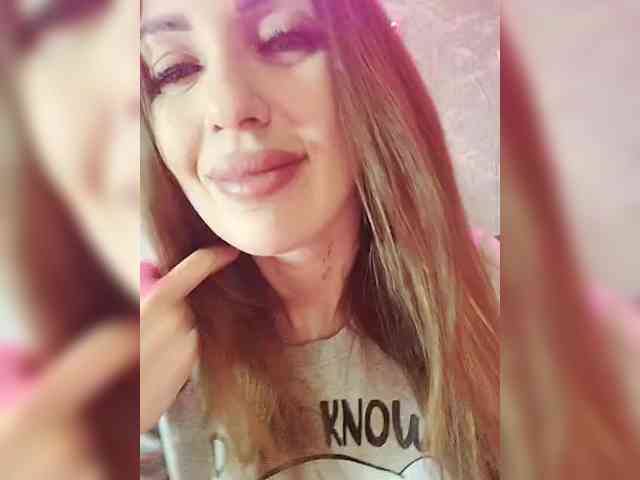 SexyKitty75-1 webcam