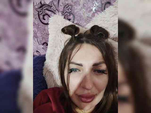 SexyKitty75-1 webcam