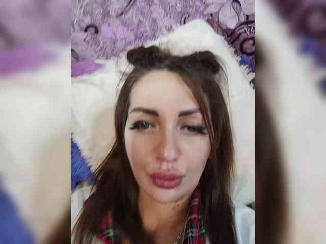 SexyKitty75-1 webcam