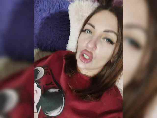 SexyKitty75-1 webcam
