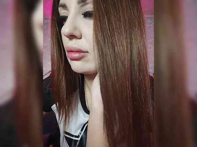 SexyKitty75-1 webcam