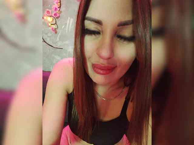 SexyKitty75-1 webcam