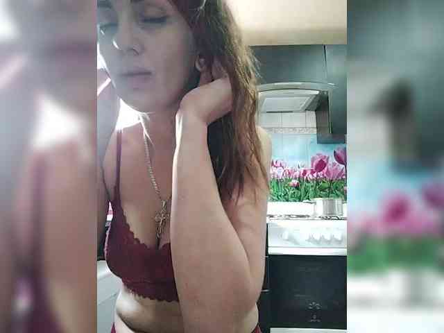 SexyKitty75-1 webcam
