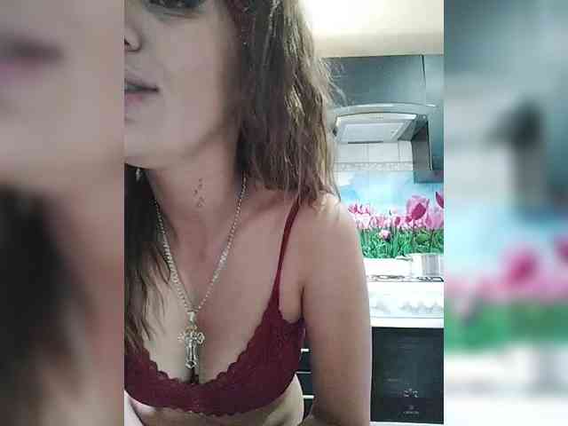 SexyKitty75-1 webcam
