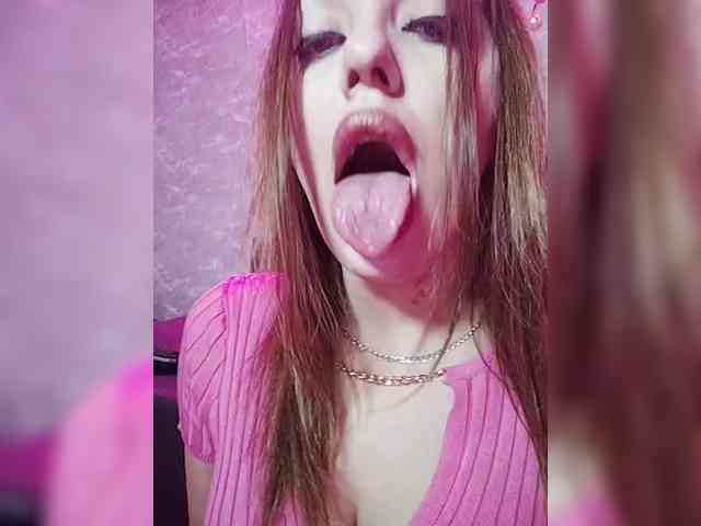 SexyKitty75-1 webcam