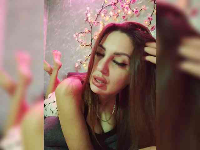 SexyKitty75-1 webcam