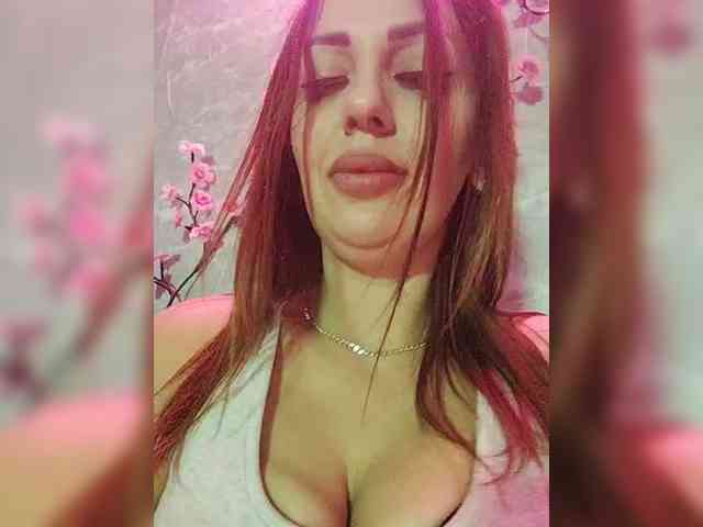 SexyKitty75-1 webcam