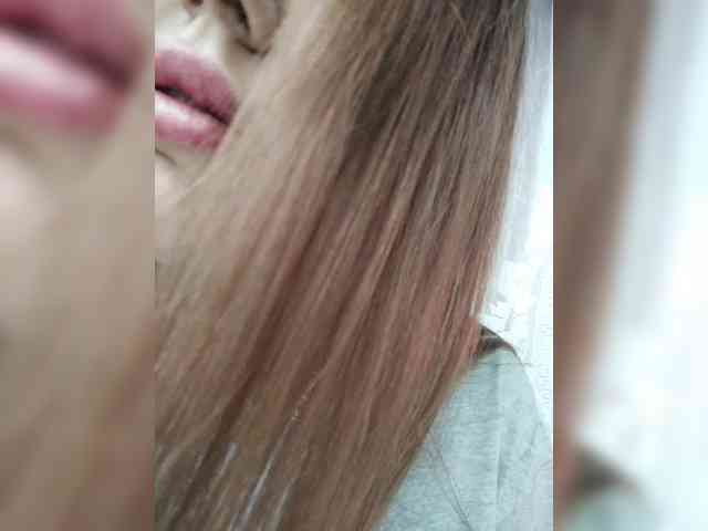 SexyKitty75-1 webcam