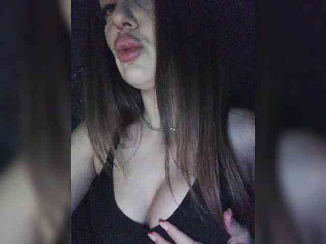 SexyKitty75-1 webcam