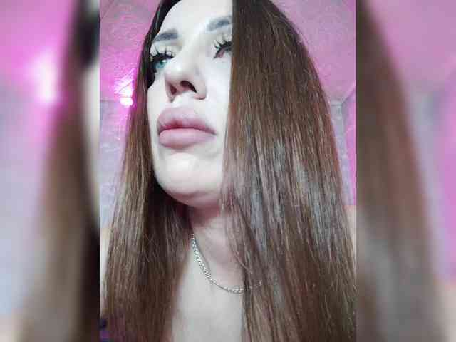 SexyKitty75-1 webcam