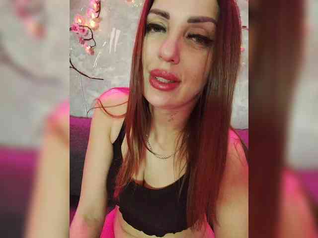 SexyKitty75-1 webcam