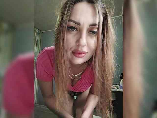 SexyKitty75-1 webcam