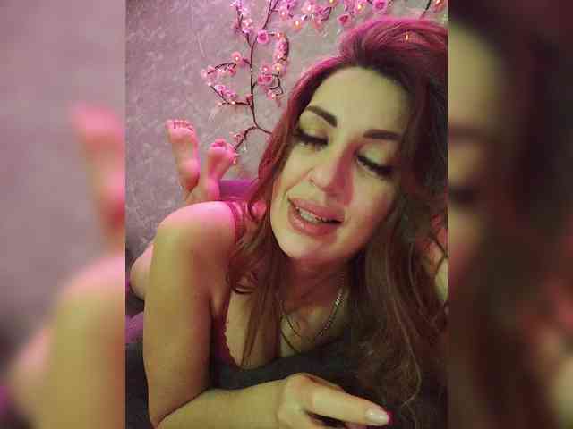 SexyKitty75-1 webcam