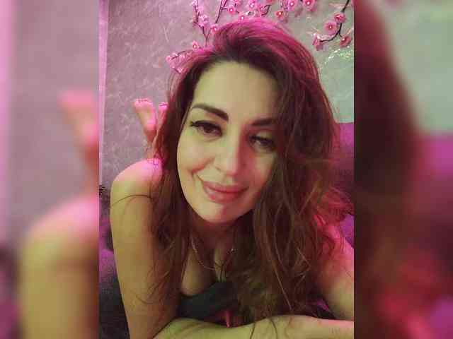 SexyKitty75-1 webcam