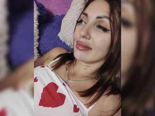 SexyKitty75-1 webcam