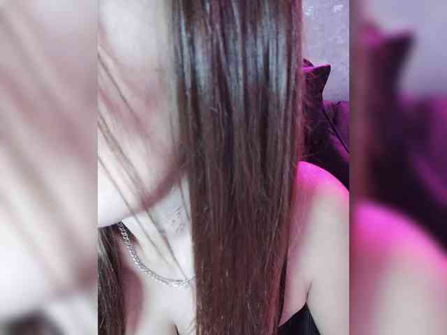 SexyKitty75-1 webcam