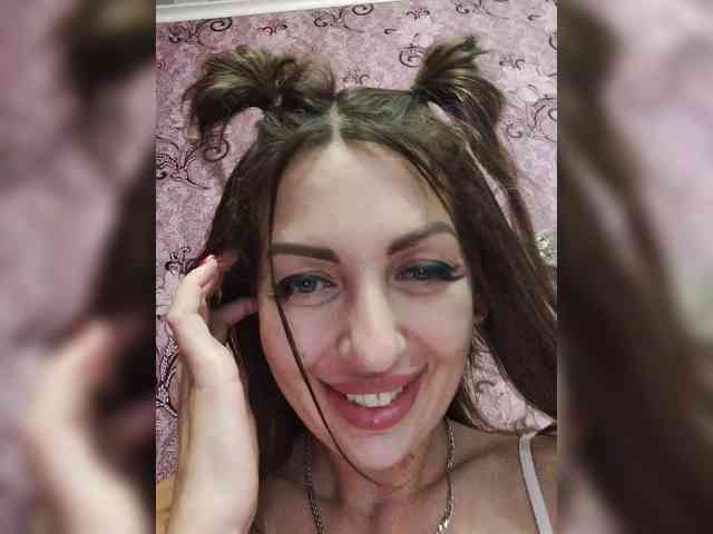 SexyKitty75-1 webcam