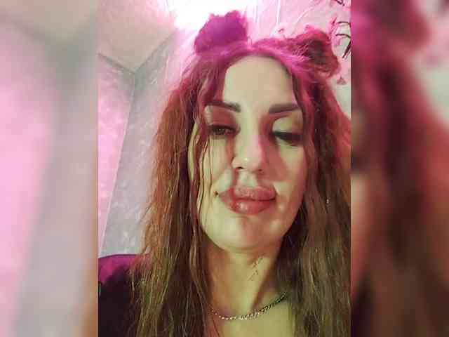 SexyKitty75-1 webcam