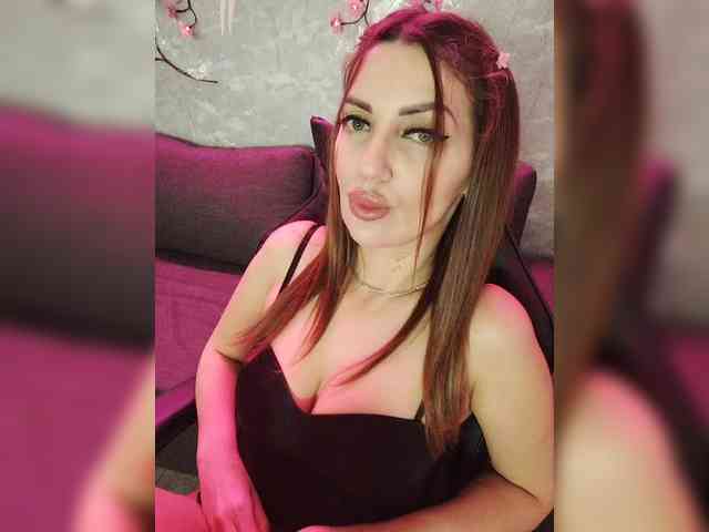 SexyKitty75-1 webcam