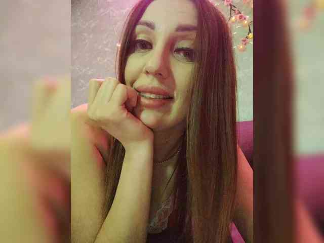 SexyKitty75-1 webcam