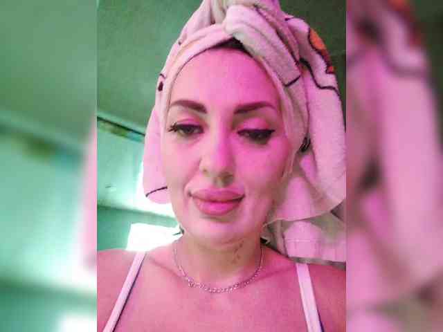 SexyKitty75-1 webcam