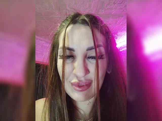 SexyKitty75-1 webcam