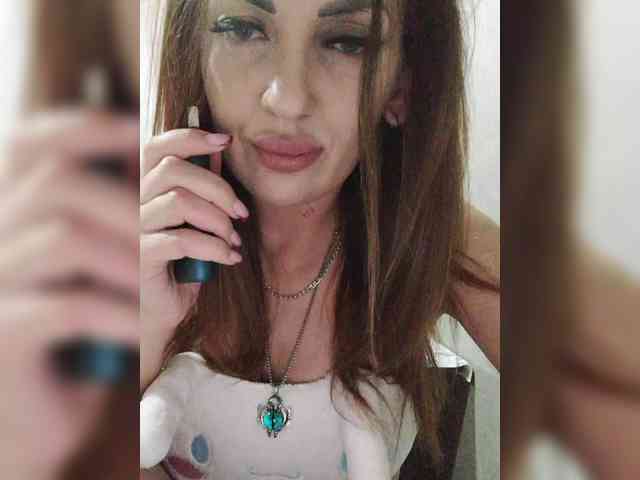 SexyKitty75-1 webcam