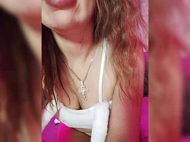 SexyKitty75-1 webcam
