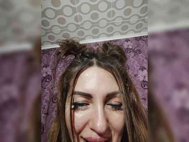 SexyKitty75-1 webcam