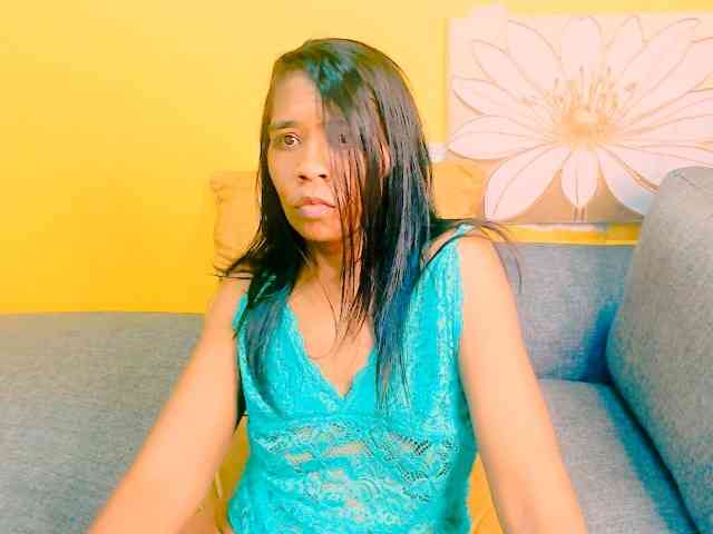 IndianNadiaX webcam