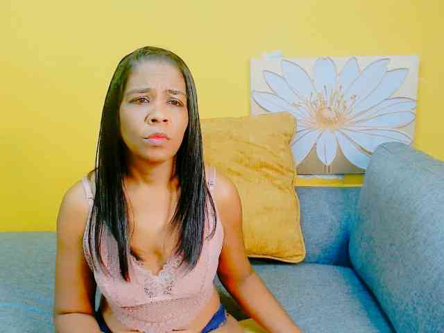 IndianNadiaX webcam