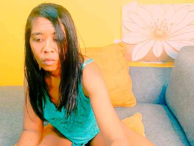 IndianNadiaX webcam