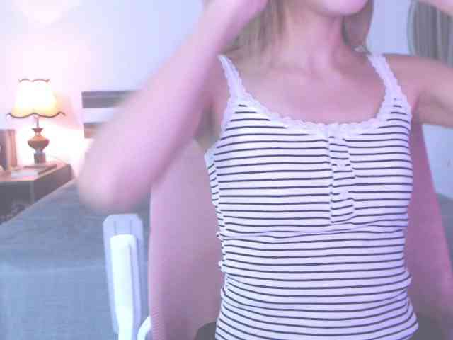 littlebunny21 webcam