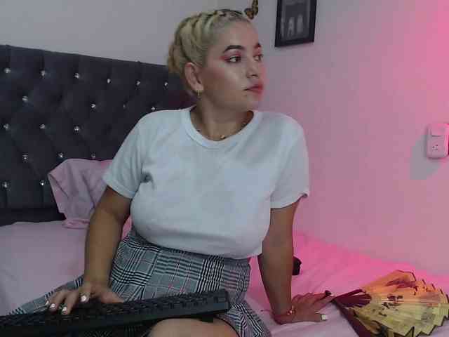 dahliasinister webcam