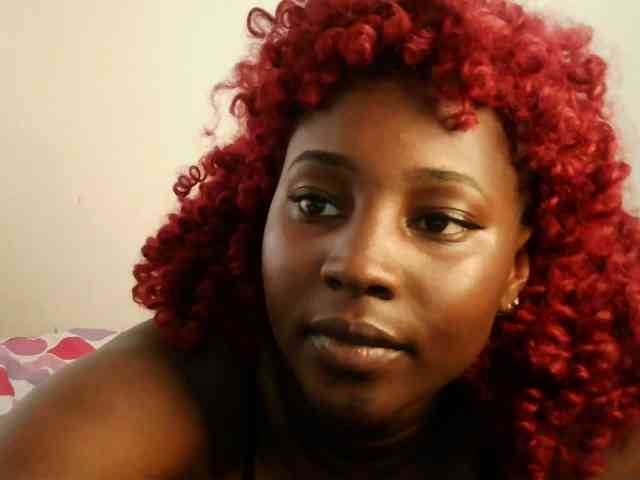 Miss-boobieliscious webcam