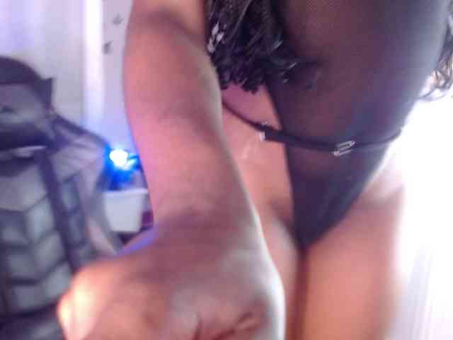 CharlotteJonnes webcam