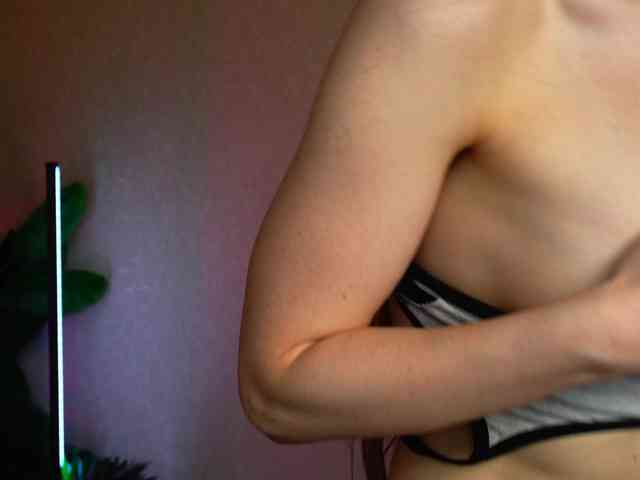 AnitaVon webcam