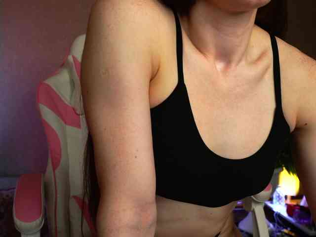 AnitaVon webcam