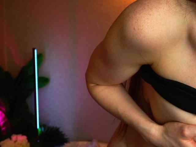 AnitaVon webcam