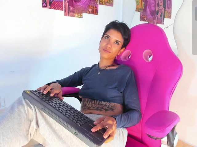 marley-luna's BongaCams show and profile