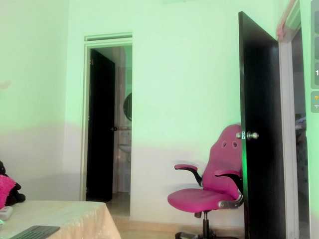 marley-luna's BongaCams show and profile