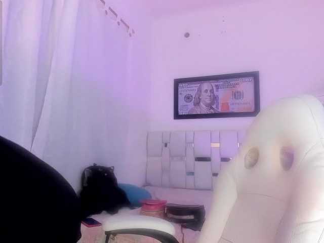 marley-luna's BongaCams show and profile