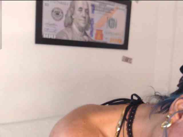 marley-luna webcam