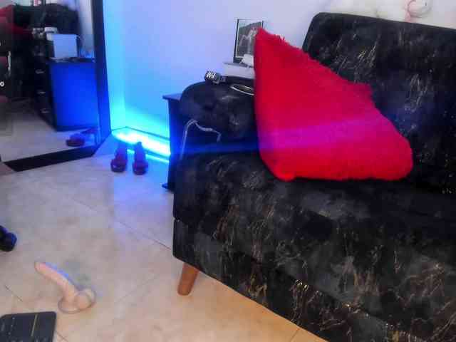 marley-luna webcam