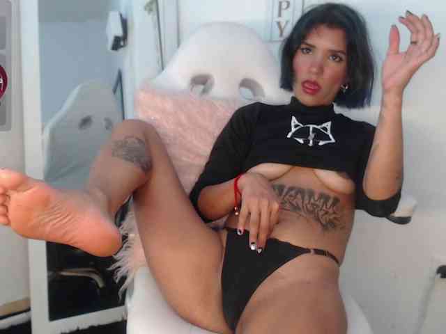 marley-luna webcam