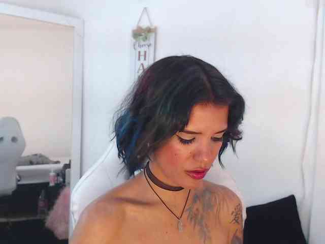 marley-luna webcam