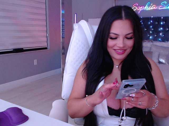 sophiasanchez's BongaCams show and profile