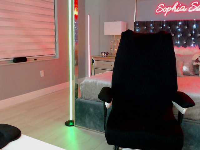 sophiasanchez's BongaCams show and profile