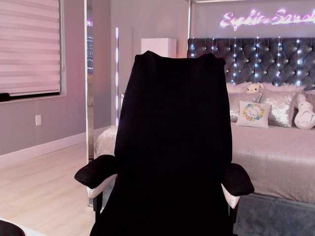 sophiasanchez's BongaCams show and profile