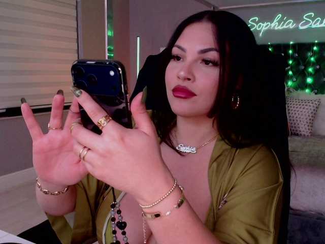 sophiasanchez's BongaCams show and profile